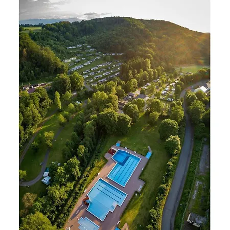 Luxusbungalow Im Campingpark Waxweiler